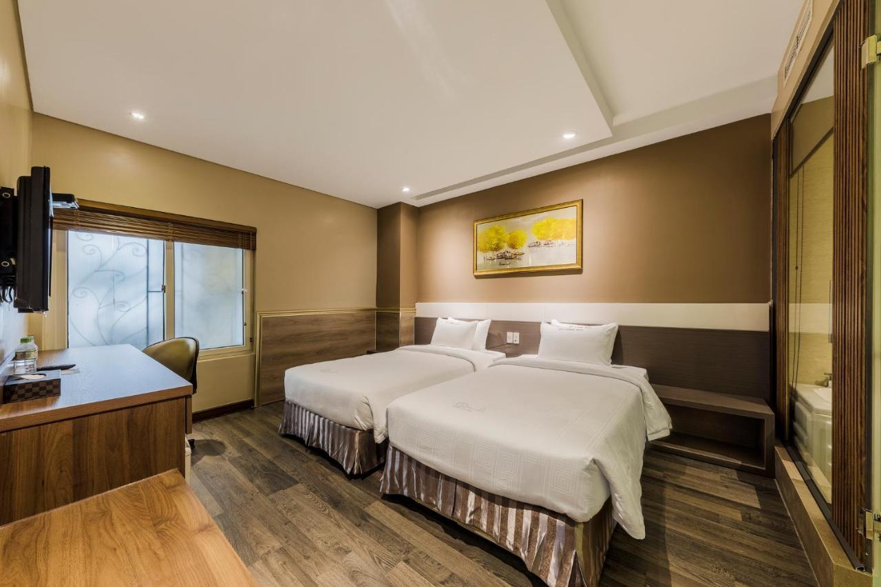 Sunflower Luxury Hotel Thành Pho Ho Chí Minh Esterno foto