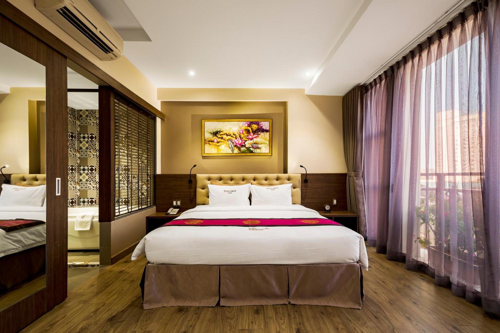 Sunflower Luxury Hotel Thành Pho Ho Chí Minh Esterno foto