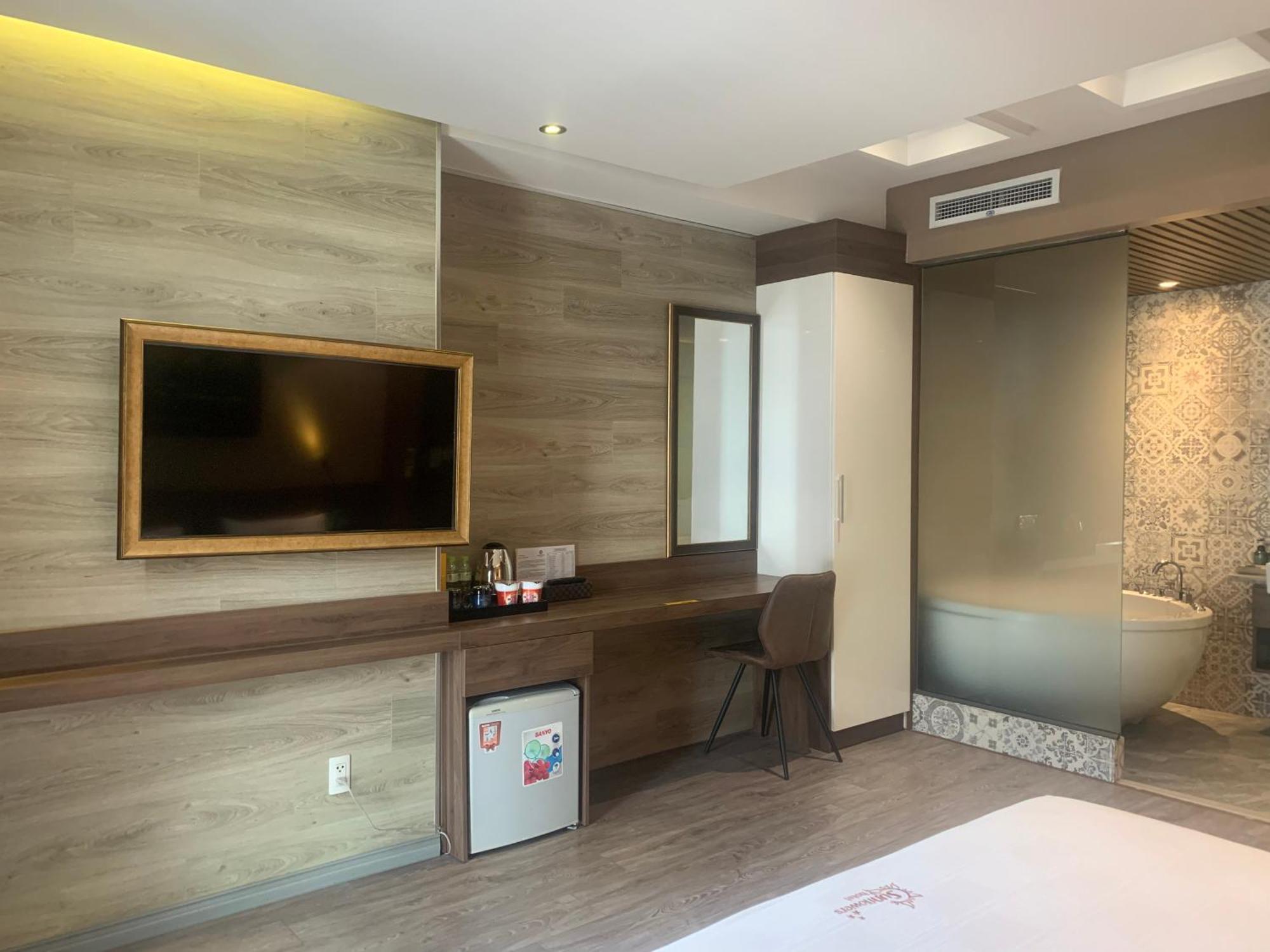 Sunflower Luxury Hotel Thành Pho Ho Chí Minh Esterno foto